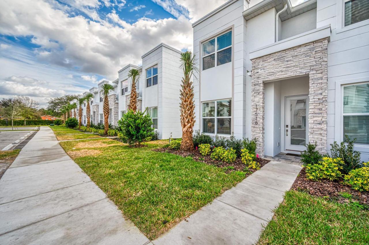 Pleasant Townhome With Private Pool Near Disney Four Corners Exterior foto